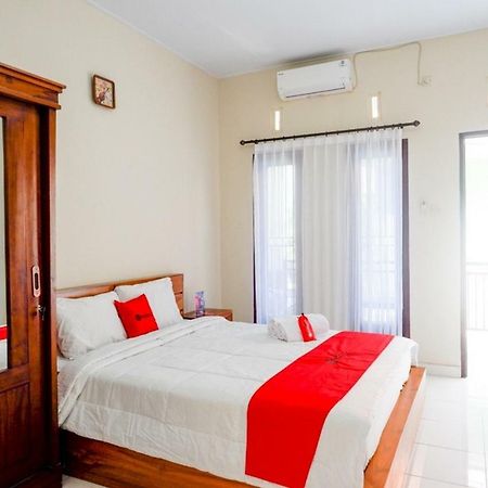 Reddoorz Near Mertasari Beach Denpasar  Exterior photo